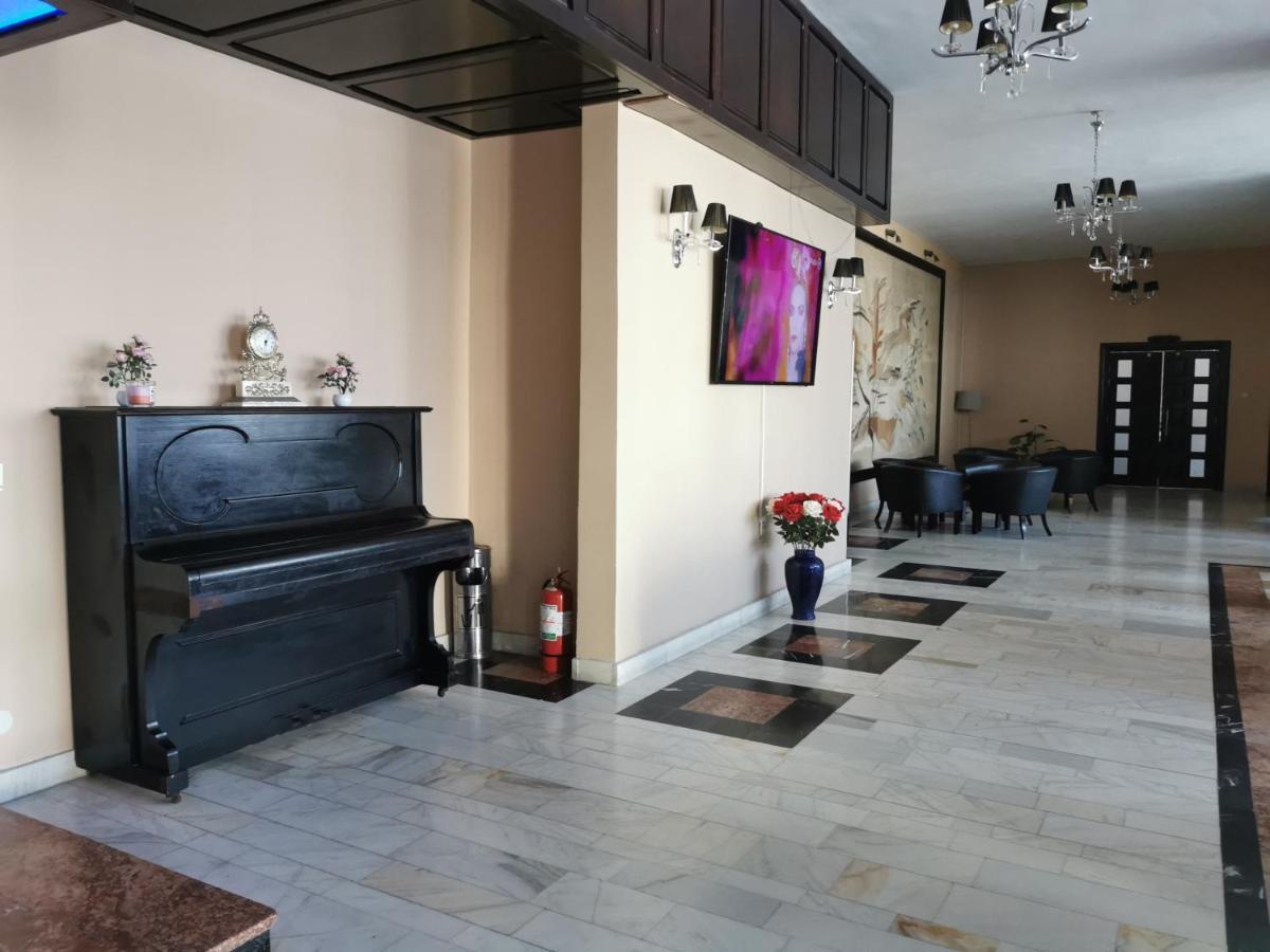 Hotel Unirea Focşani 外观 照片