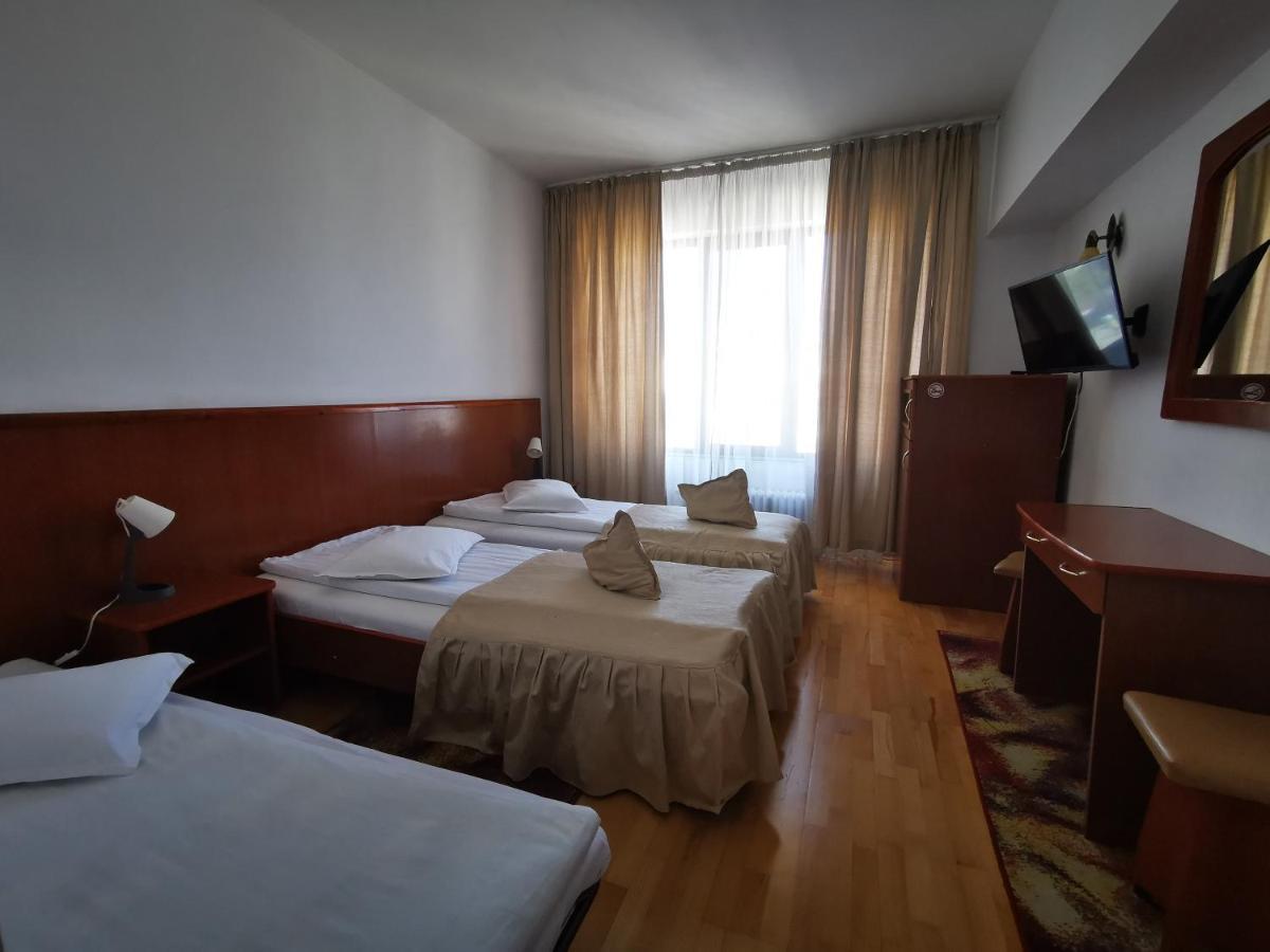 Hotel Unirea Focşani 外观 照片