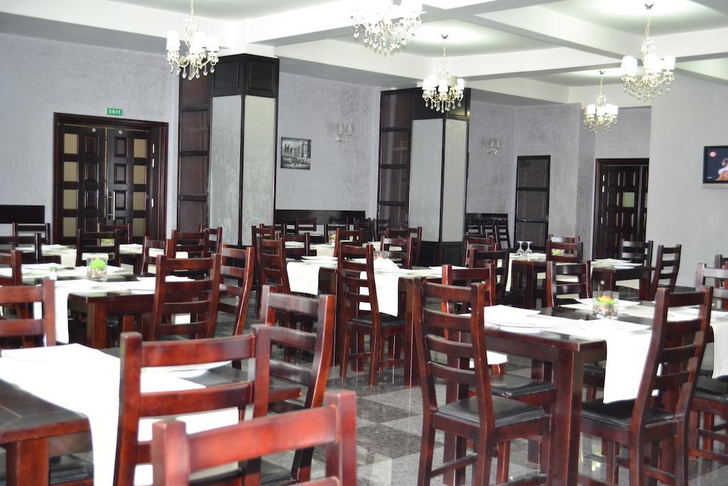 Hotel Unirea Focşani 外观 照片